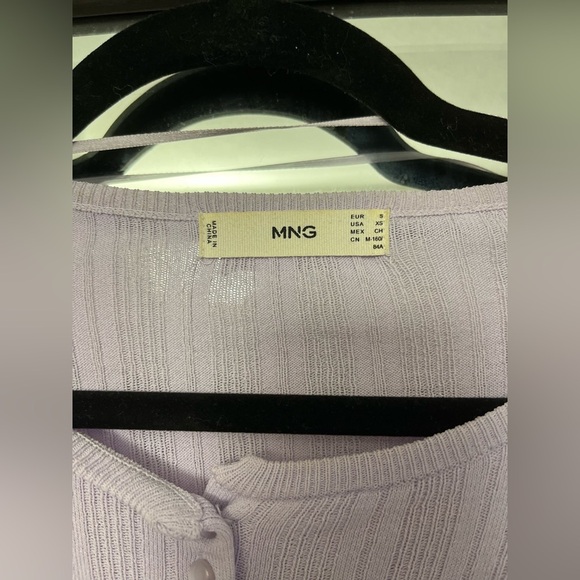 MANGO Ribbed Viscose Balloon Sleeve button Cardigan in purple - Picture 7 of 10